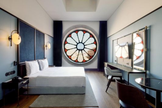 The Editory Riverside Santa Apolónia Hotel 5*